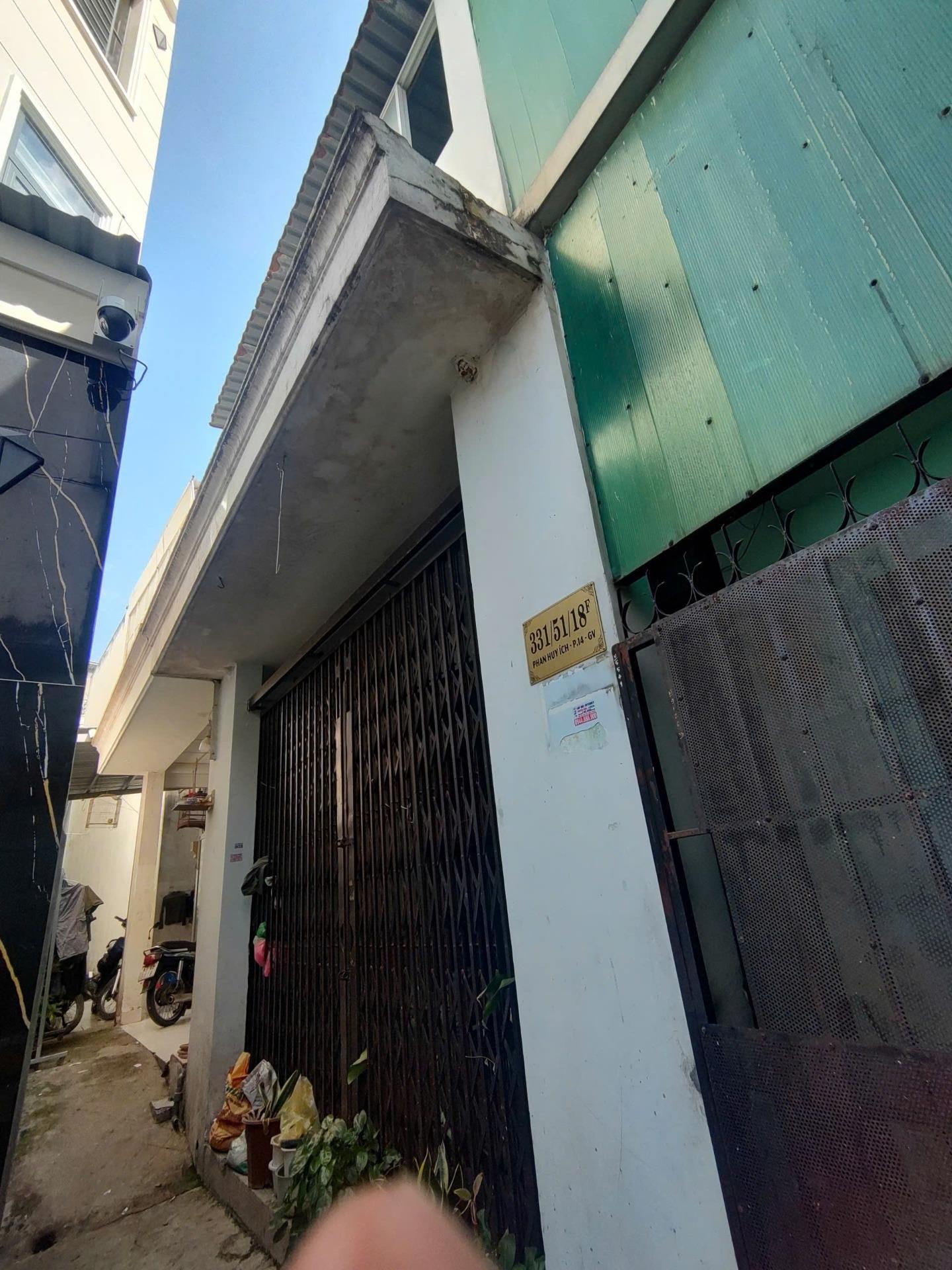 Cần bán gấp nhà riêng sổ đỏ 55 m2, hướng Đông-Bắc tại Đường Phan Huy Ích - 14 - Gò Vấp, thỏa thuận