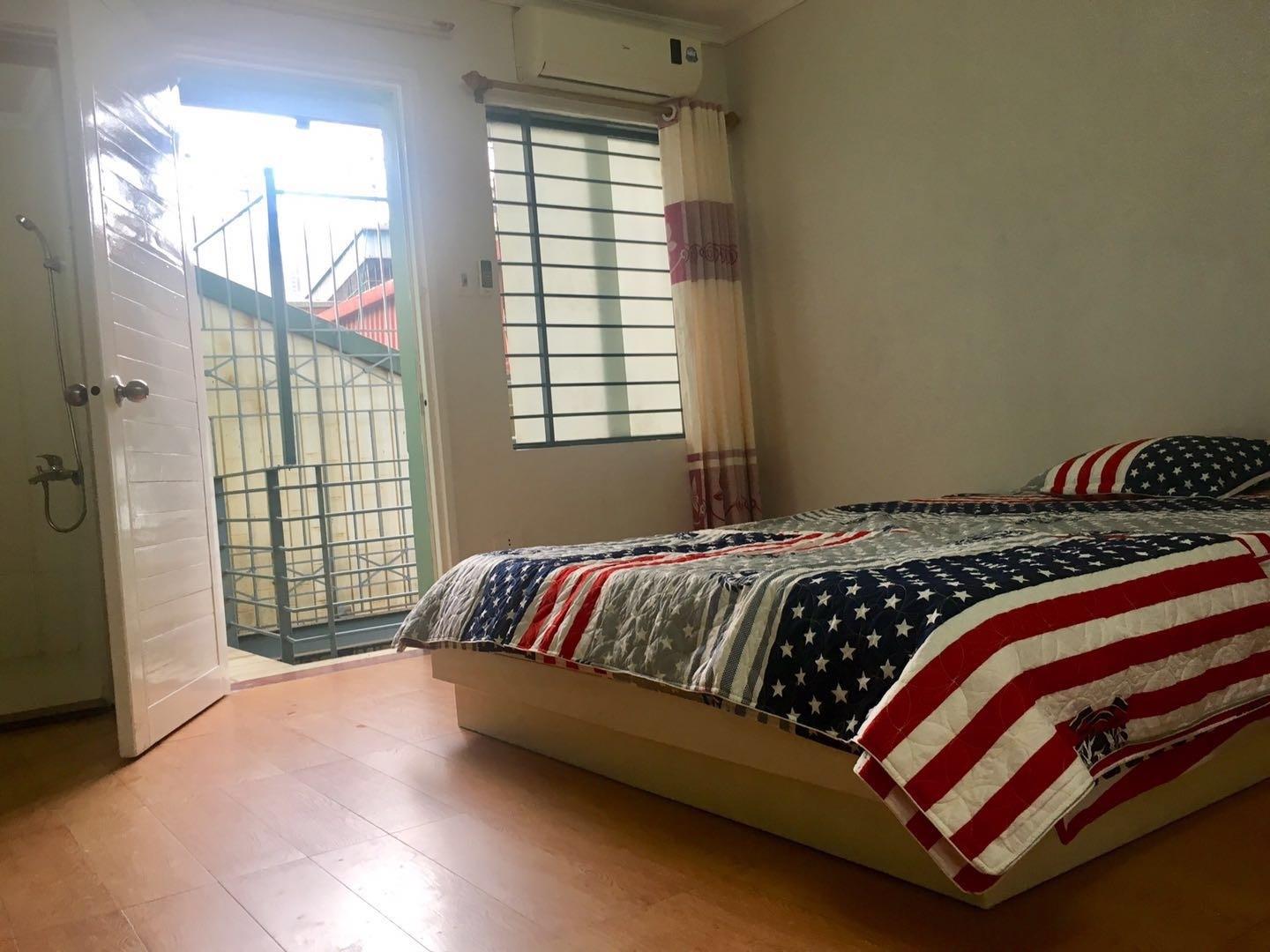 Cần cho thuê gấp phòng 45 m2 tại Đường Hoàng Như Tiếp - Bồ Đề - Long Biên, giá 4,9 tr/tháng