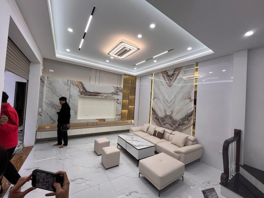 Sở hữu ngay nhà riêng sổ đỏ 35 m2 tại Đường Xuân Đỉnh - Xuân Đỉnh - Bắc Từ Liêm, giá 8,8 tỷ