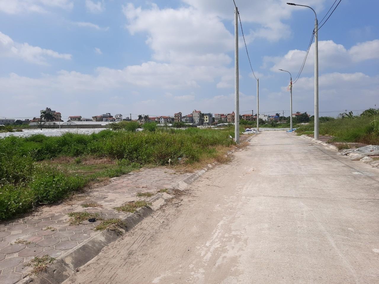 Bán nhanh đất nền dự án 69,5999984741211 m2, hướng Bắc tại Đông Anh - Hà Nội, giá 8,14 tỷ