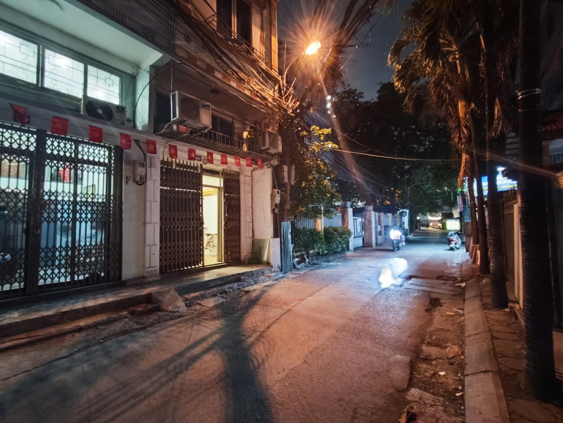 Cần cho thuê căn nhà riêng tại Phố Lương Định Của - Kim Liên - Đống Đa, 30 m2, giá 8 triệu/tháng