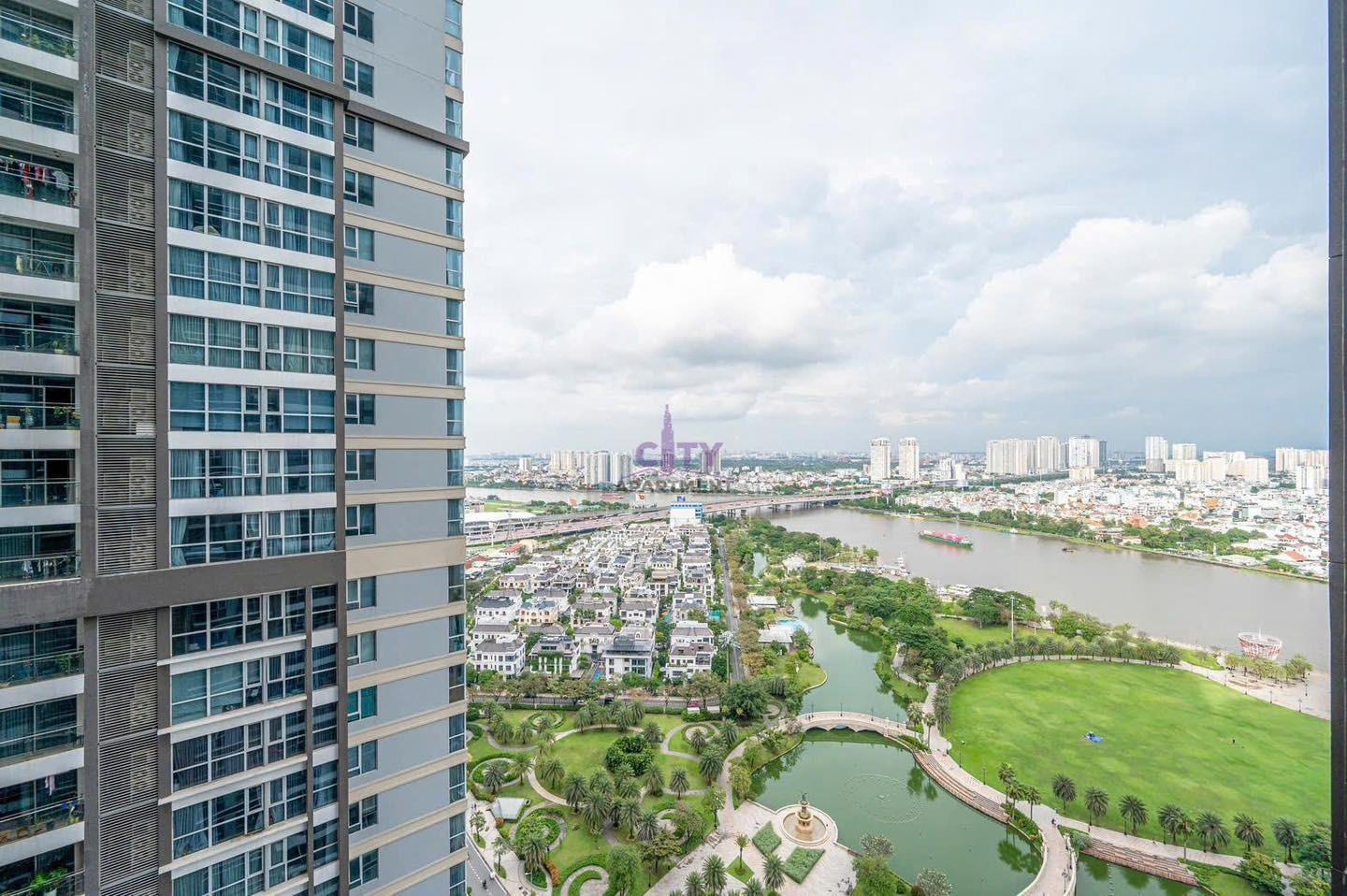 Cần cho thuê căn hộ chung cư 90 m2 tại Đường Nguyễn Hữu Cảnh - Bình Thạnh, giá 25 tr/tháng