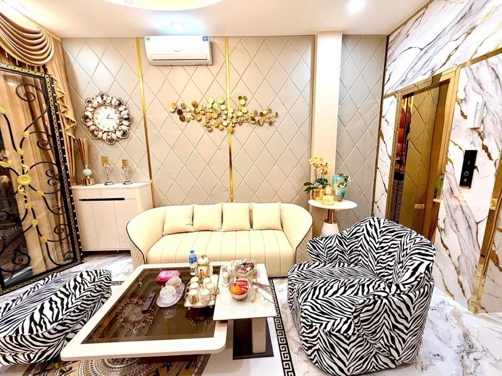 Cần bán gấp bán nhanh nhà sổ riêng 35 m2 tại Đường Xuân Đỉnh - Bắc Từ Liêm, giá 10,2 tỷ