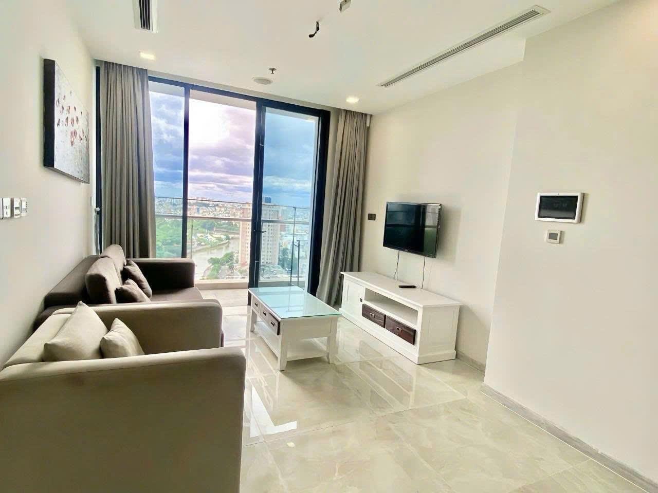 Cần cho thuê gấp căn 105 m2 tại Đường Nguyễn Thị Minh Khai - Quận 3, giá 18 tr/tháng