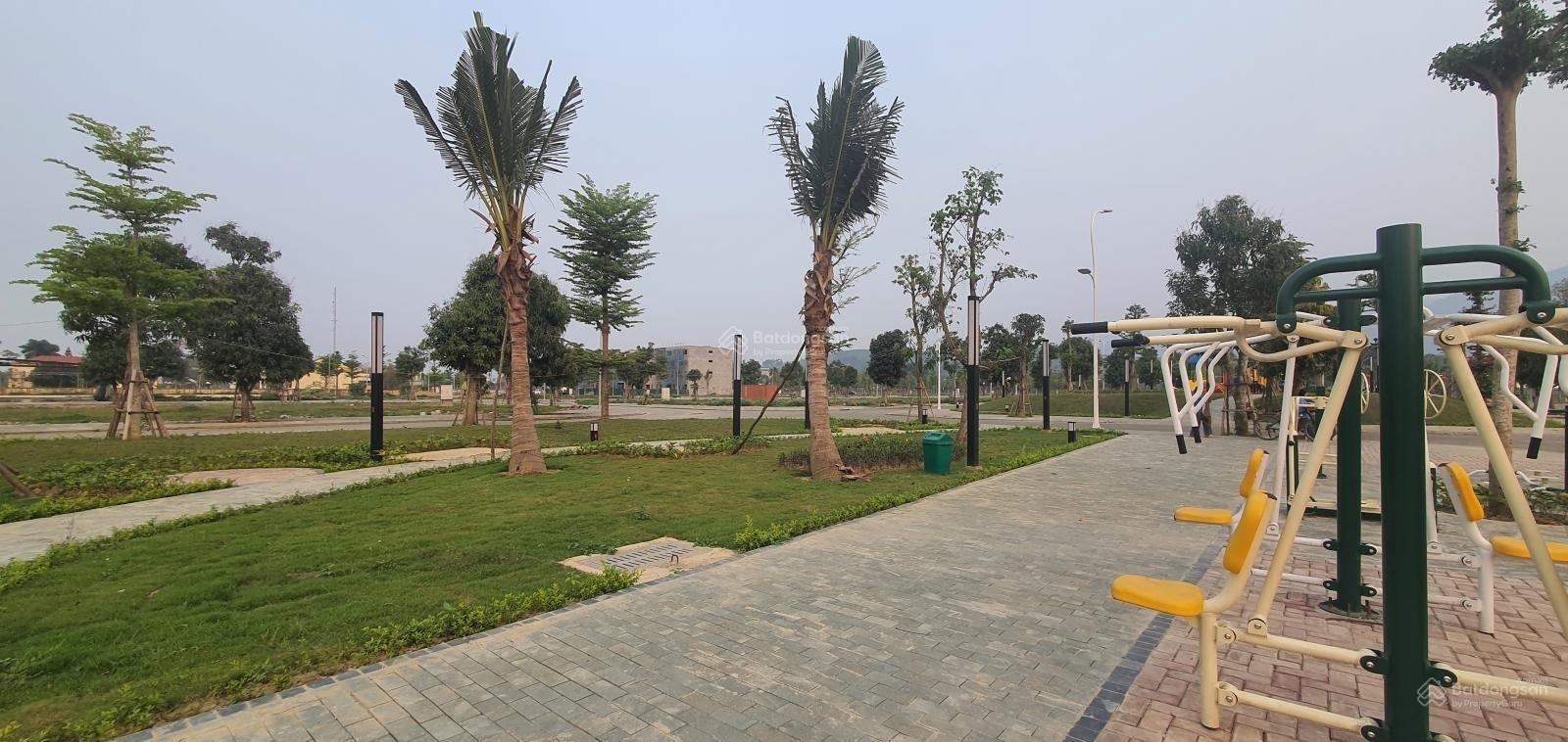 Sở hữu ngay nền đất 100 m2 tại Xã Tân Vinh - Lương Sơn - Hòa Bình, giá 2,5 tỷ