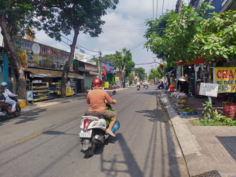 Chuyển nhượng miếng đất 98 m2 tại Đường 8 - Linh Xuân - Thủ Đức - TP Hồ Chí Minh, giá 4,8 tỷ