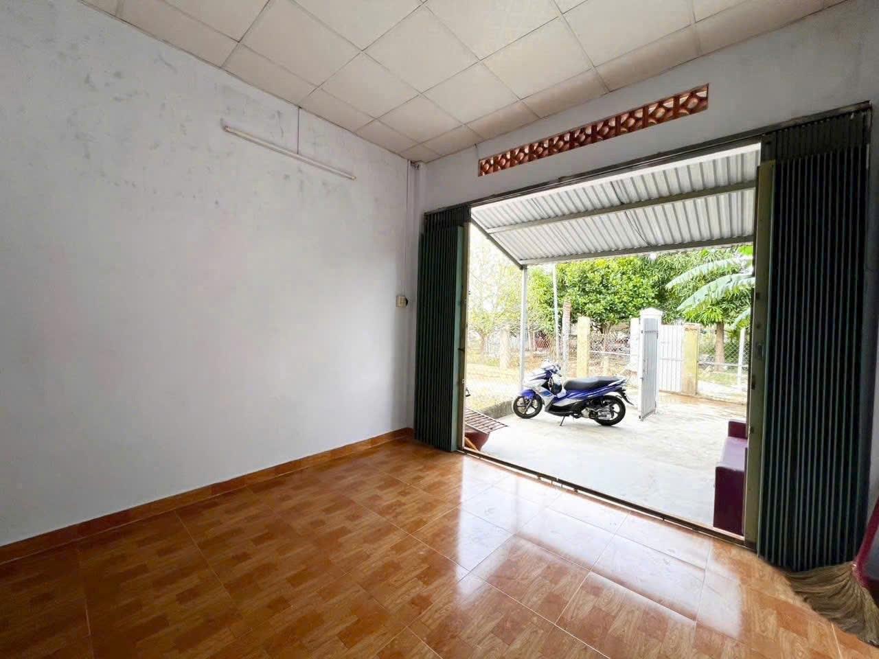 Sở hữu ngay căn nhà 96 m2, hướng Đông tại Đường Nguyễn Khuyến - Vĩnh Ngọc - Nha Trang, giá 1,75 tỷ