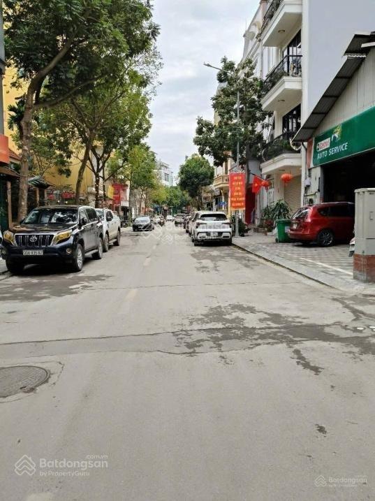 Sở hữu ngay căn nhà mặt phố 70 m2, hướng Tây-Nam tại Đường Phú Xá - Phú Thượng - Tây Hồ, giá rẻ