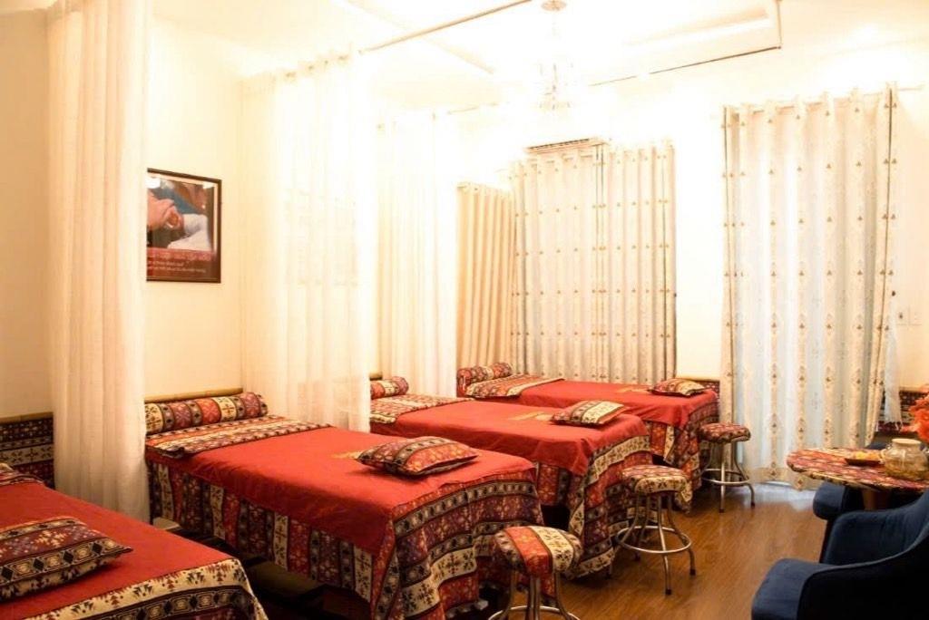 Cần bán gấp bán nhanh nhà mặt phố 81 m2, hướng Tây-Bắc tại Đường Hoàng Diệu 2 - Thủ Đức, giá 18 tỷ