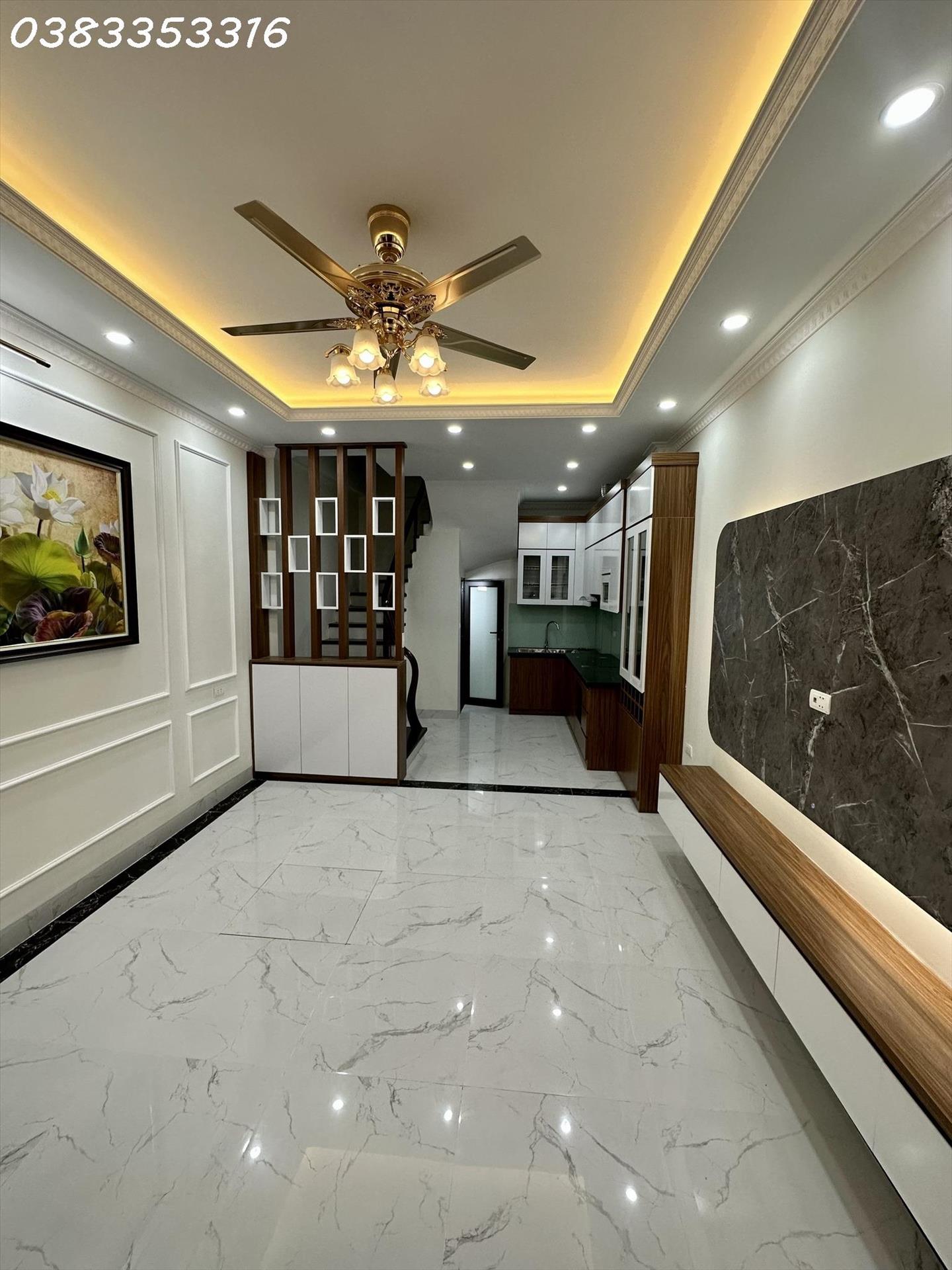 Cần bán nhà riêng sổ đỏ 30 m2 tại Đường Phúc Lợi - Phúc Lợi - Long Biên - Hà Nội, giá 5,9 tỷ