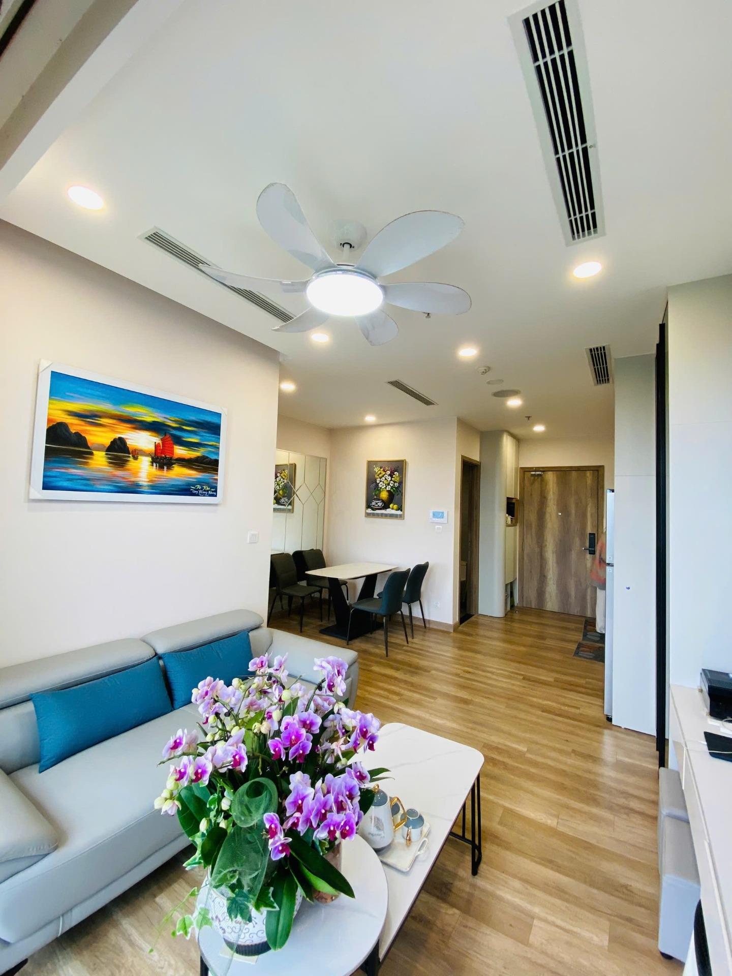 Cần bán gấp bán nhanh căn hộ chung cư 58 m2, giá 4,35 tỷ tại Đường Trúc - Văn Giang - Hưng Yên