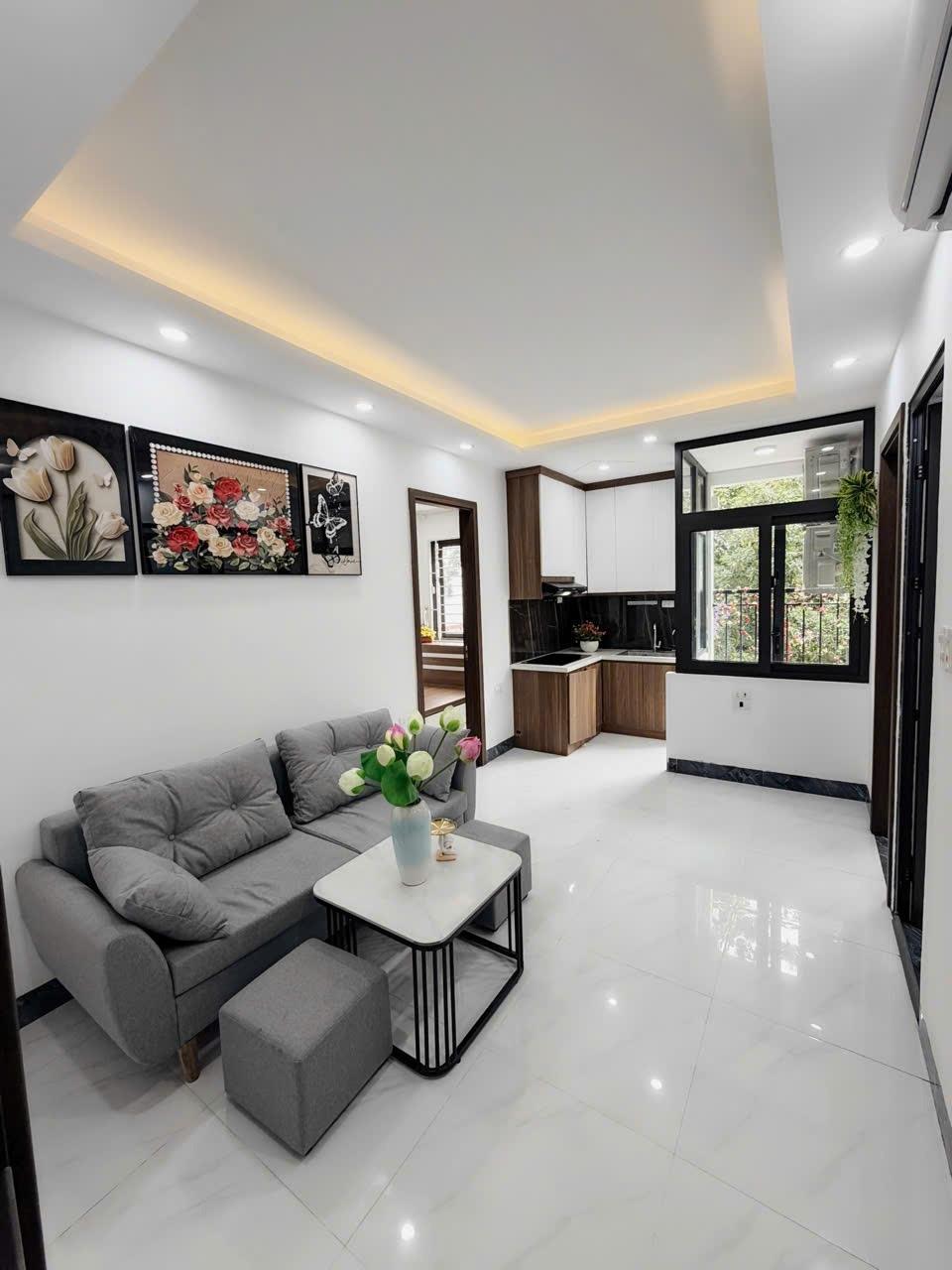 Sở hữu căn 50 m2, giá 2,5 tỷ tại Đường Nguyễn Khánh Toàn - Quan Hoa - Cầu Giấy - Hà Nội