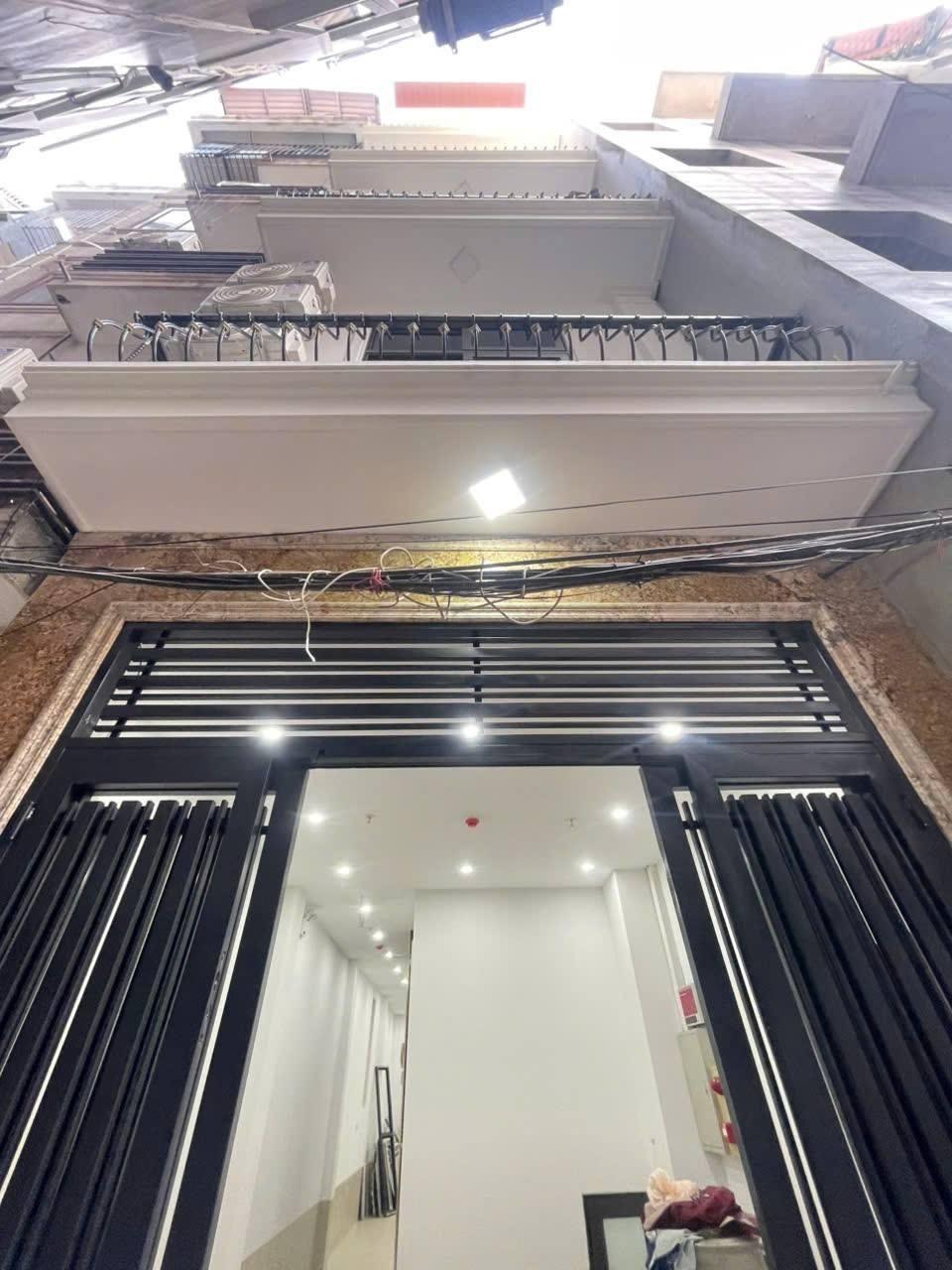 Cần bán căn 54 m2, giá 16,6 tỷ tại Đường Trần Phú - Mỗ Lao - Hà Đông - Hà Nội