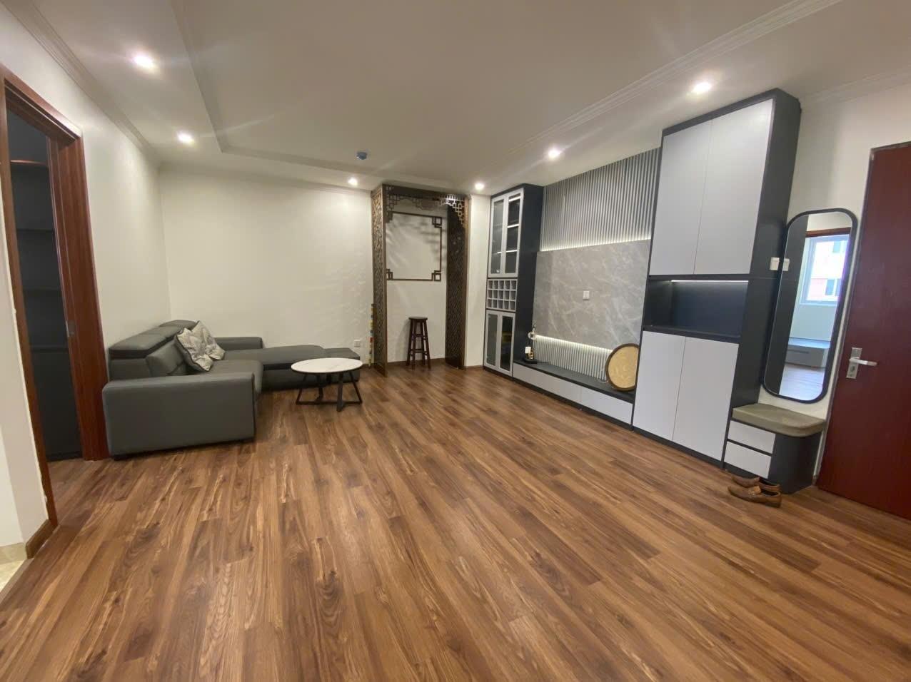 Bán căn hộ chung cư 77 m2, hướng Tây-Bắc, giá rẻ tại đường Đông Hội - Đông Hội - Đông Anh - Hà Nội