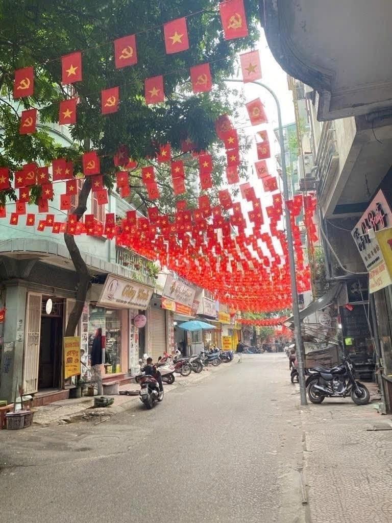 Chuyển nhượng lô đất 43 m2, mặt tiền 4m tại Xã Đức Thượng - Hoài Đức - Hà Nội, giá 4,4 tỷ