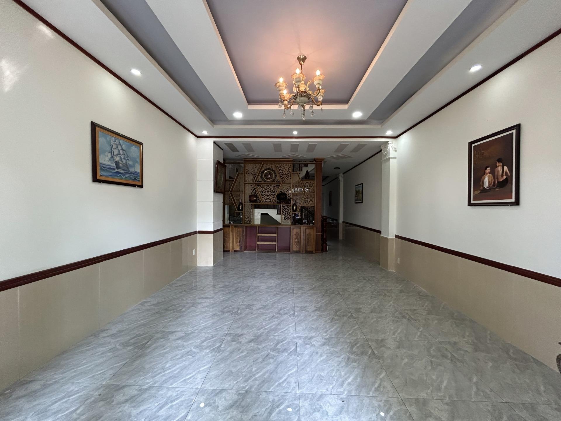 Cần bán gấp bán nhanh nhà đất 93 m2, hướng Đông-Nam tại Phường Dĩ An - Dĩ An, giá 12,5 tỷ