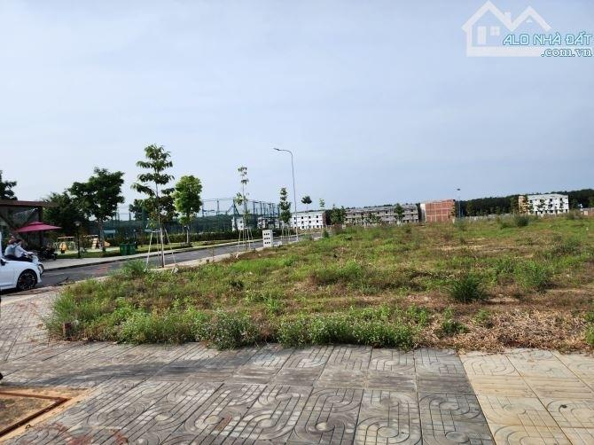 Cần bán gấp lô đất sổ riêng 81 m2 tại Trường Thạnh - Quận 9 - TP Hồ Chí Minh, giá 2,34 tỷ