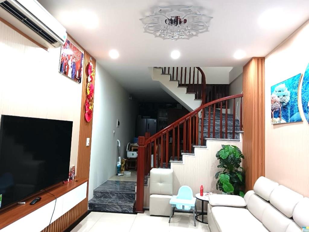 Bán căn nhà riêng 34 m2 tại Đường Xuân Đỉnh - Xuân Đỉnh - Bắc Từ Liêm - Hà Nội, giá 8,35 tỷ