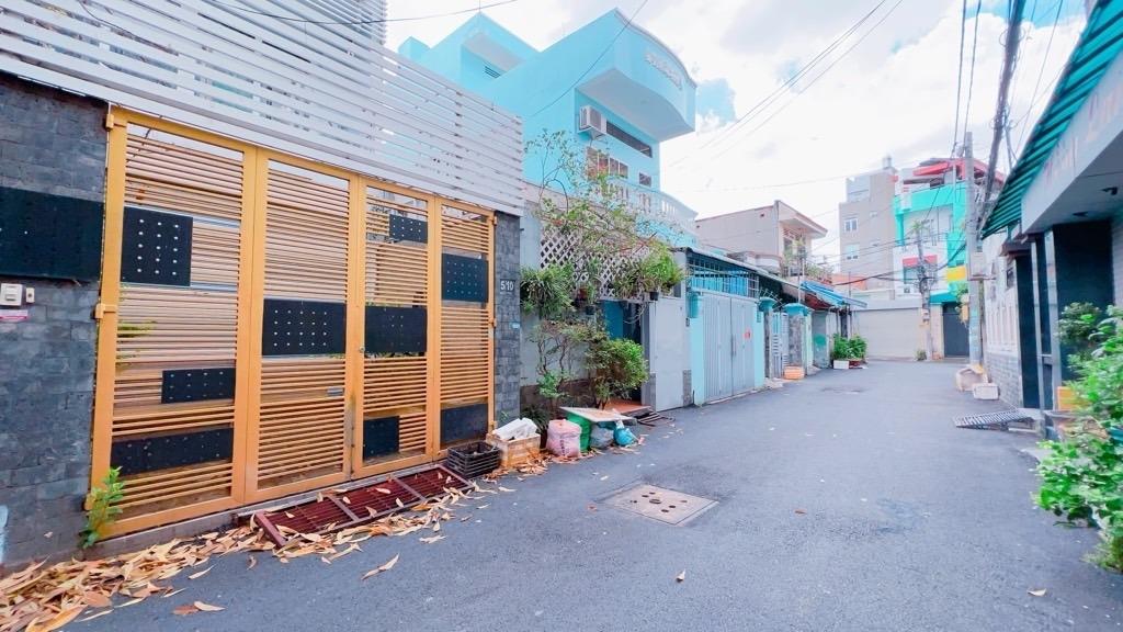 Sở hữu nhà đẹp 81 m2, hướng Nam tại Phường Bình Thọ - Thủ Đức - TP Hồ Chí Minh, giá 11 tỷ