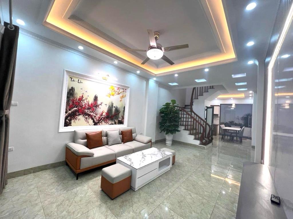 Bán nhanh căn nhà 50 m2 tại đường Thụy Khuê - Thụy Khuê - Tây Hồ - Hà Nội, giá 9,8 tỷ