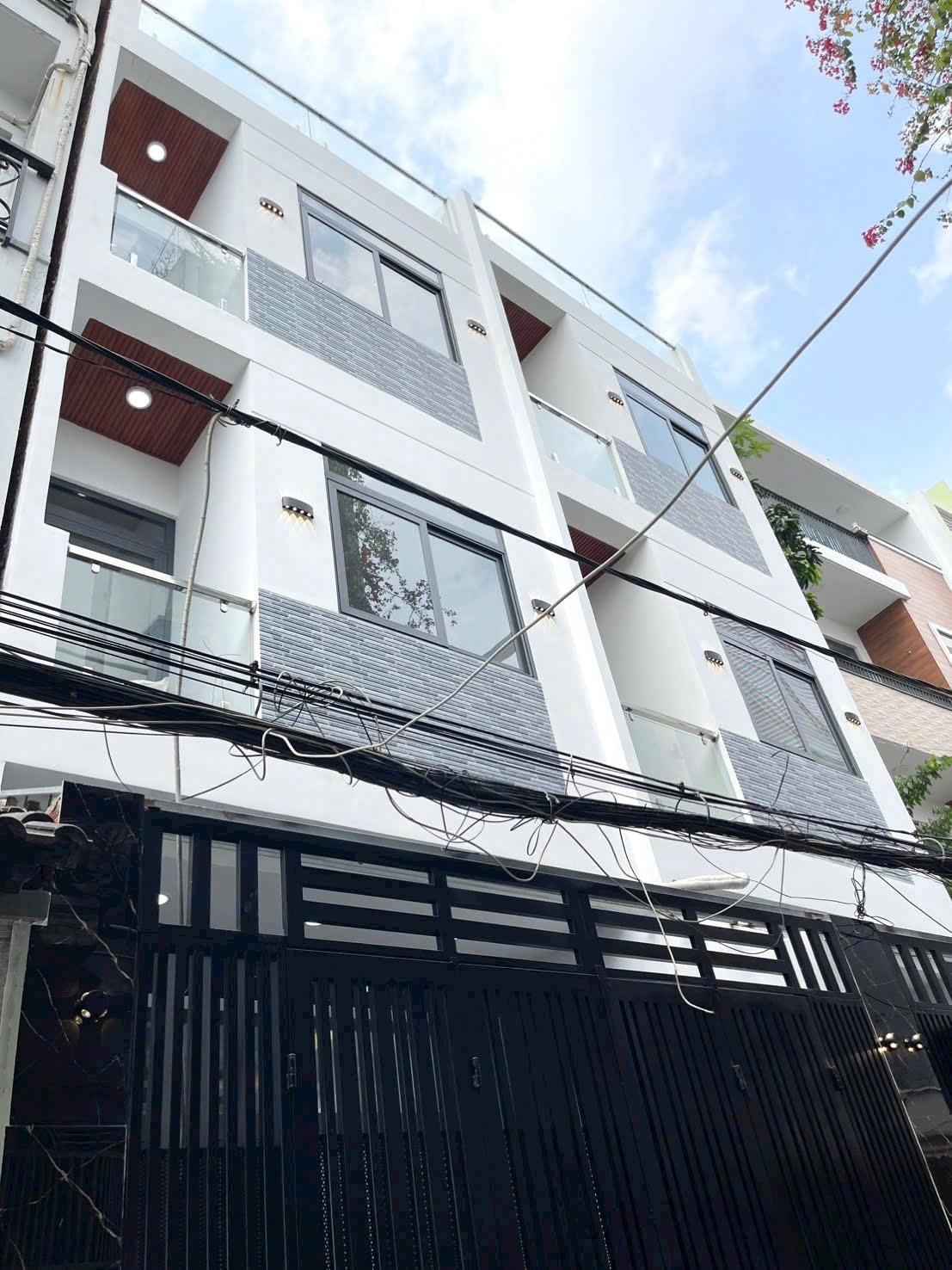 Cần bán ngay nhà riêng sổ đỏ 50 m2, hướng Đông-Nam tại Đường Âu Dương Lân - 3 - Quận 8, giá 7,8 tỷ