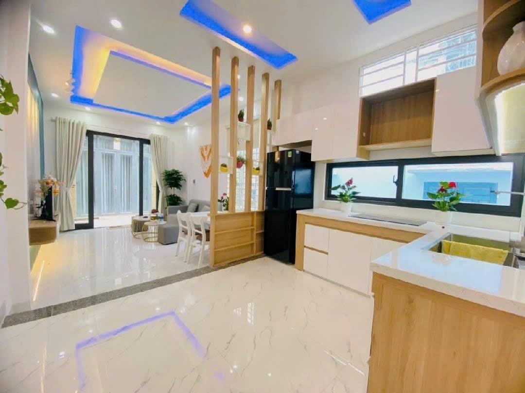 Cần bán nhanh nhà sổ hồng riêng 80 m2 tại Đường Nguyễn Tri Phương - Thanh Khê, giá 4,9 tỷ