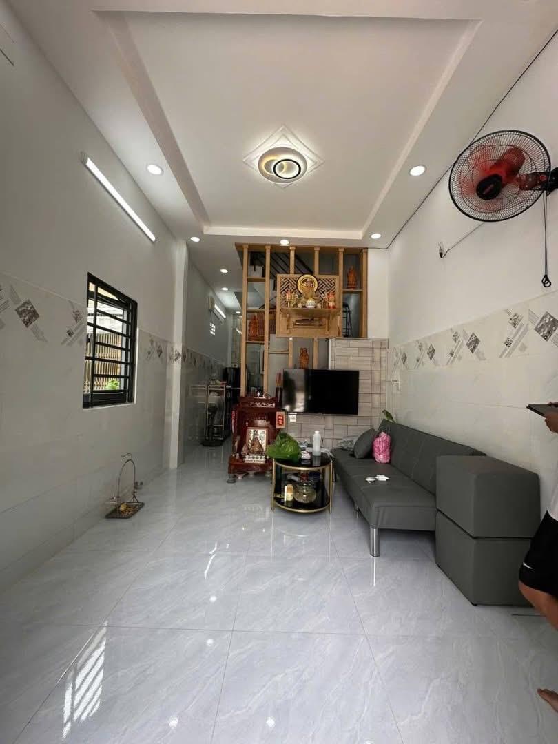 Sở hữu ngay nhà riêng 25 m2 tại Quận Bình Tân - TP Hồ Chí Minh, giá 2,8 tỷ