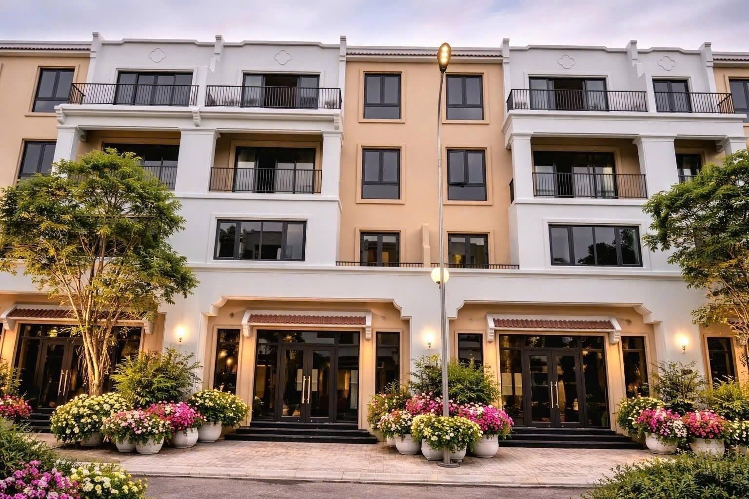 Cần bán biệt thự siêu đẹp 228 m2, giá 31,3 tỷ tại Xã Liên Trung - Đan Phượng - Hà Nội