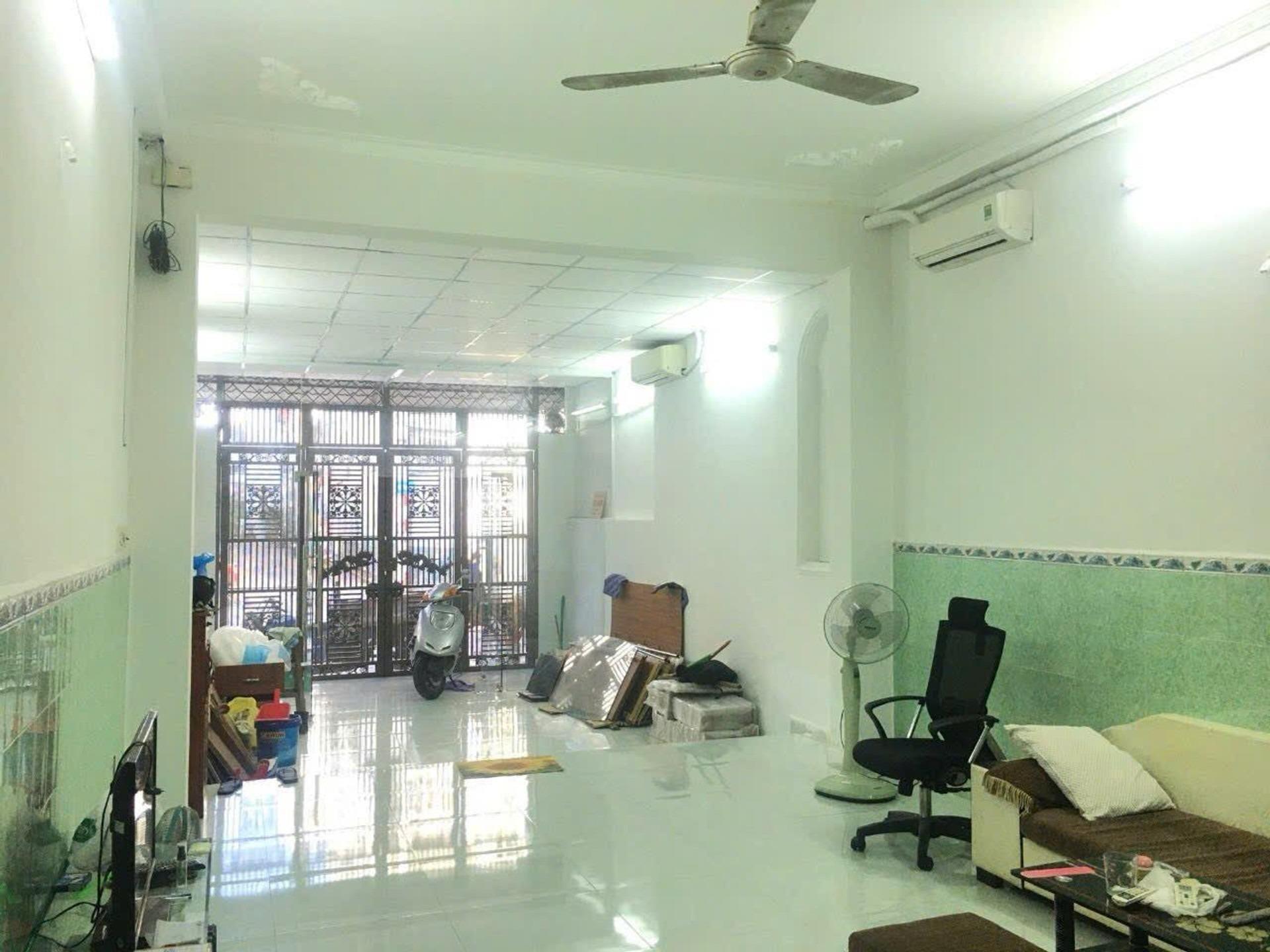 Bán nhà riêng sổ đỏ 95 m2, hướng Đông-Bắc tại Phường Trường Thọ - Thủ Đức, giá 11 tỷ