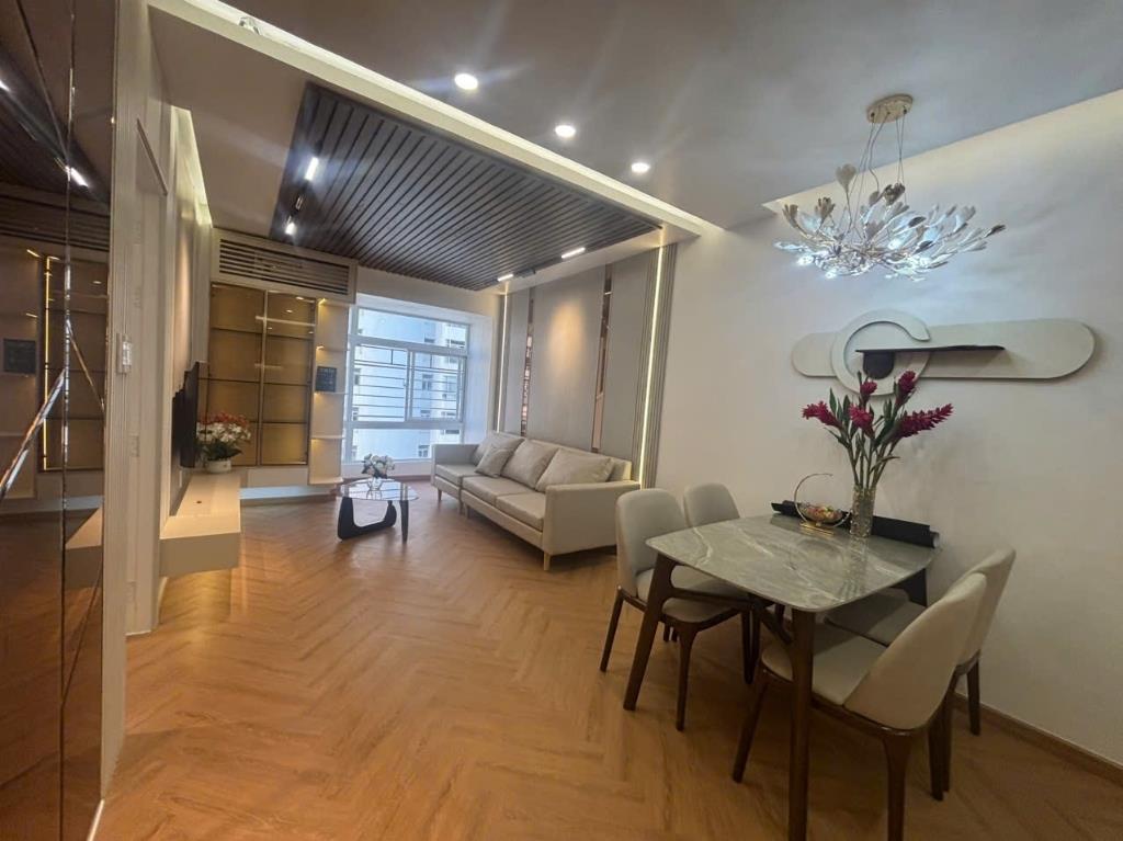 Cần bán ngay chung cư 3 phòng ngủ, 81 m2, giá 6,2 tỷ tại Quận 7 - TP Hồ Chí Minh