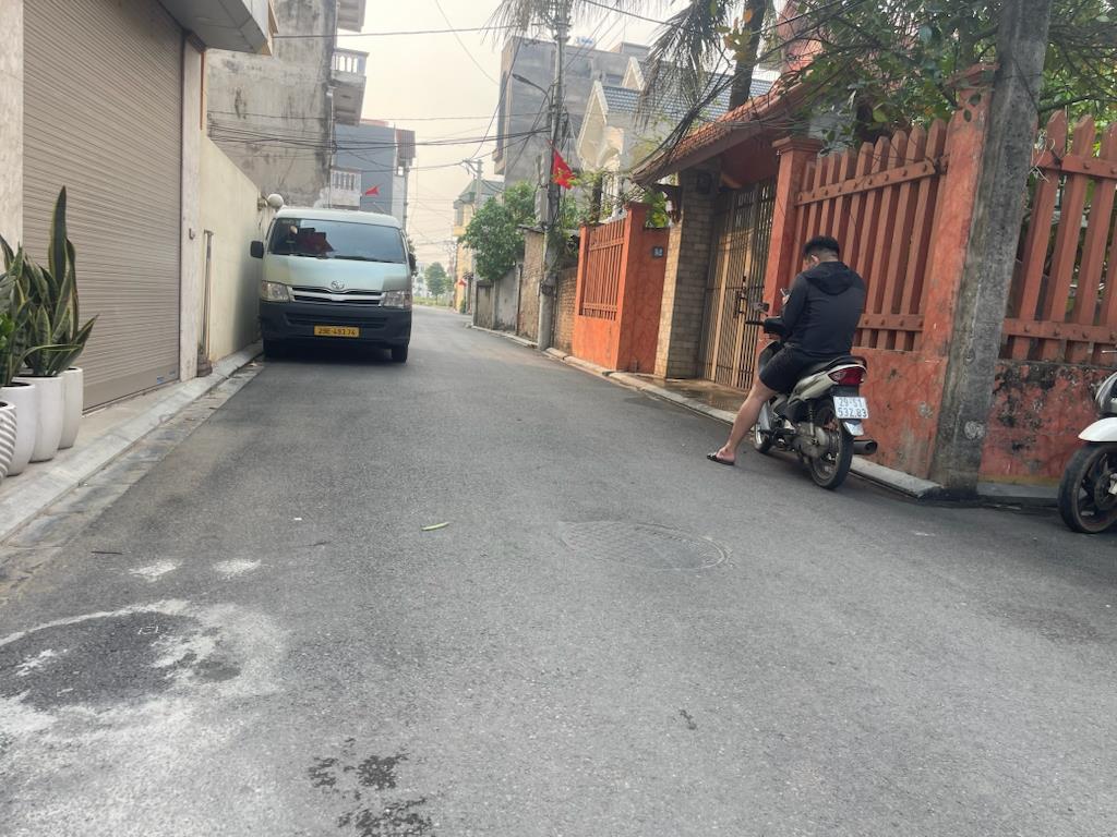 Cần bán gấp miếng đất 42 m2 tại Vân Nội - Đông Anh - Hà Nội, giá 2,95 tỷ