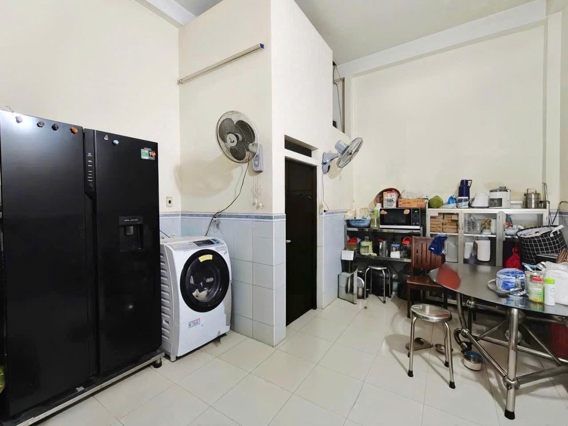 Cần bán ngay nhà shr 64 m2 tại Đường Diệp Minh Châu - Tân Sơn Nhì - Tân Phú, giá 9 tỷ