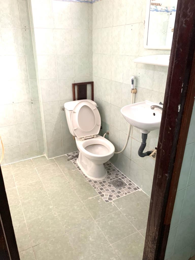 Cho thuê gấp nhà sổ riêng tại Đường Võ Văn Kiệt - 5 - Quận 5 - TP Hồ Chí Minh, 152 m2, giá tốt
