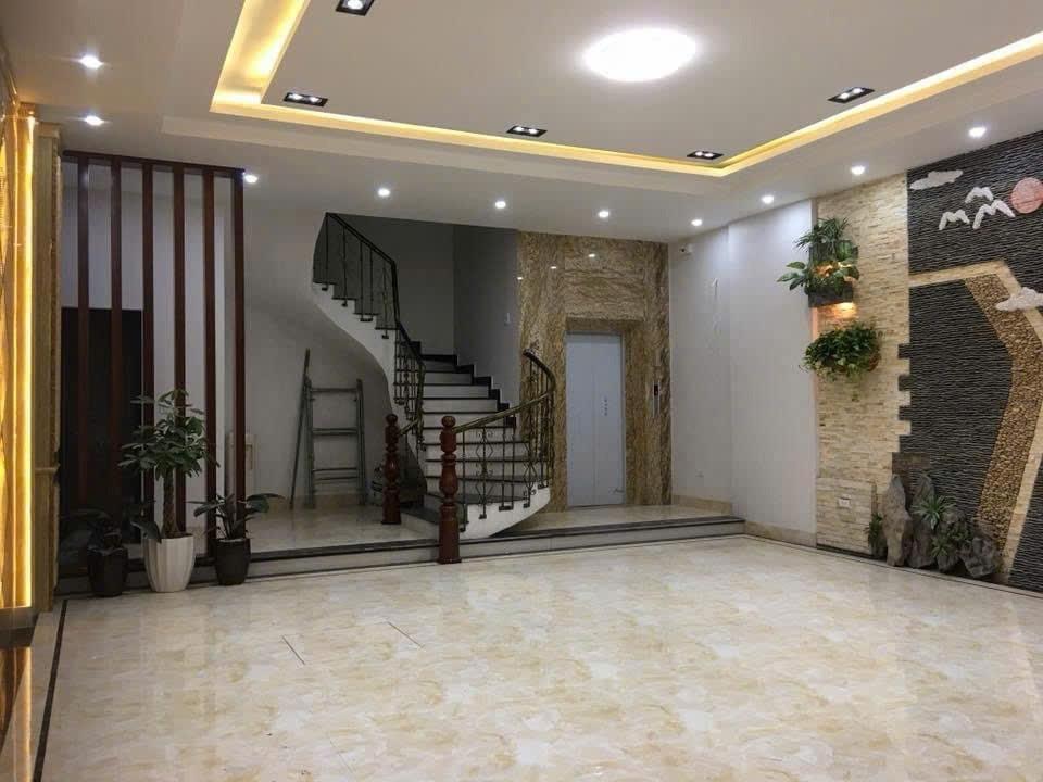 Cần bán gấp nhà sổ hồng riêng 88 m2 tại Quận Long Biên - Hà Nội, giá 22 tỷ