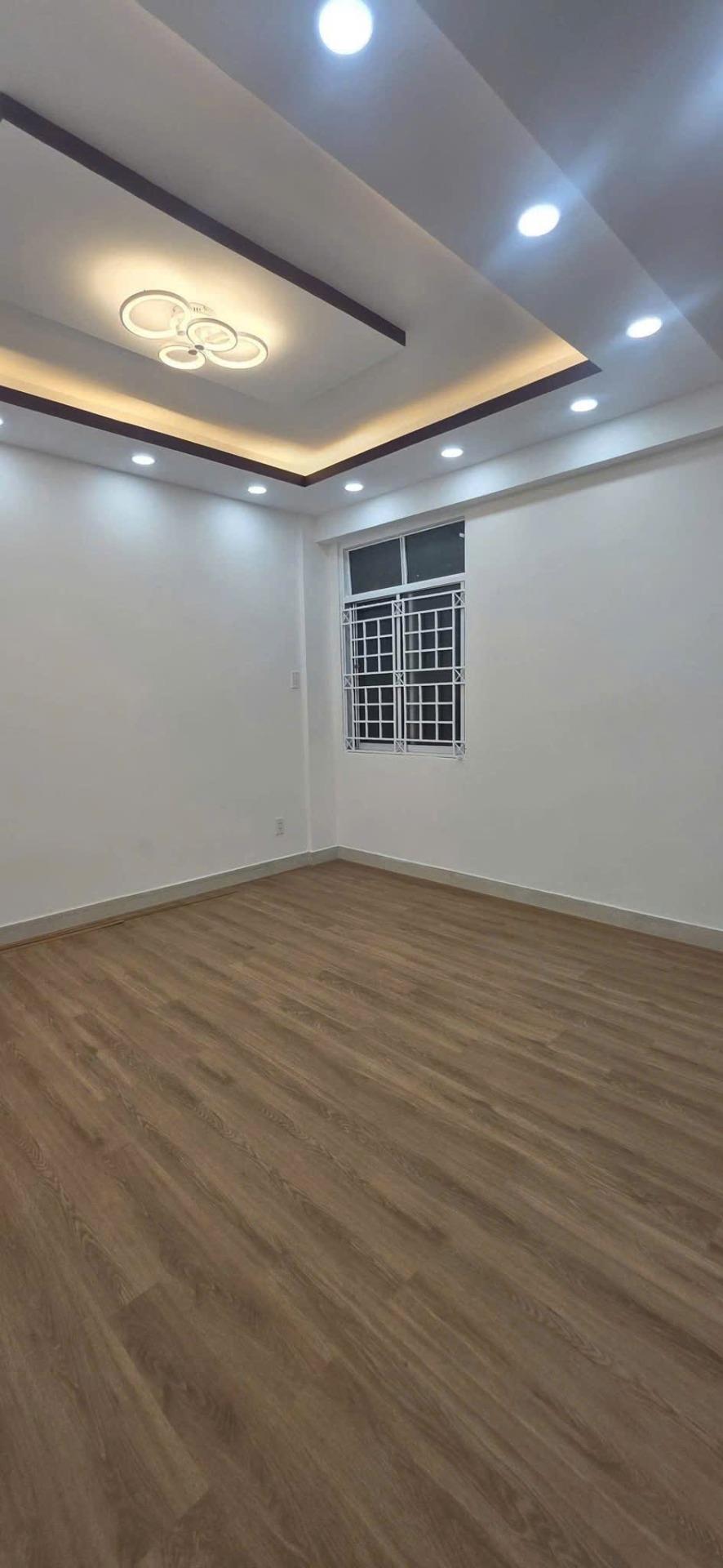 Cho thuê gấp căn 80 m2 tại Phố Bà Huyện Thanh Quan - Quận 3 - TP Hồ Chí Minh, giá 11 triệu/tháng