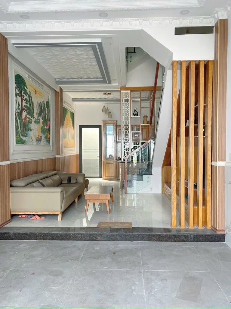 Bán gấp căn nhà đẹp 4 tầng, 50 m2 tại Đường Huỳnh Tấn Phát - Nhà Bè - Nhà Bè, giá 6,59 tỷ