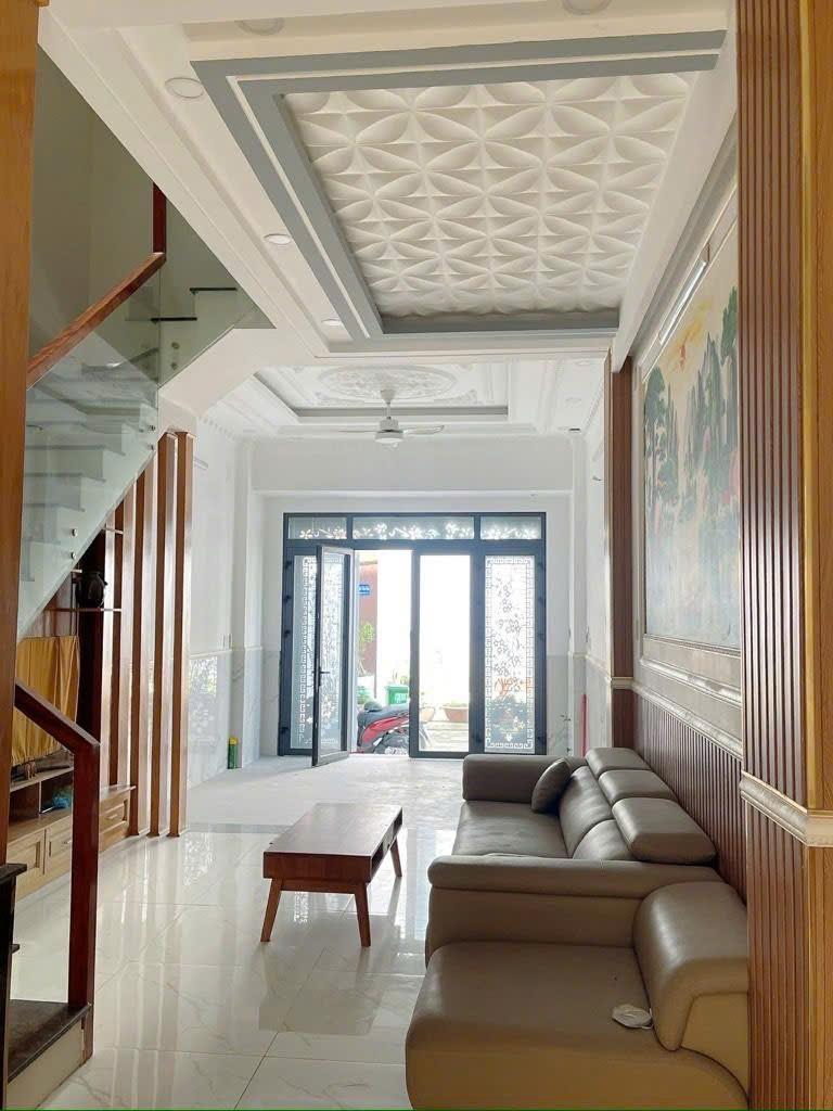 Bán gấp căn nhà đẹp 4 tầng, 50 m2 tại Đường Huỳnh Tấn Phát - Nhà Bè - Nhà Bè, giá 6,59 tỷ