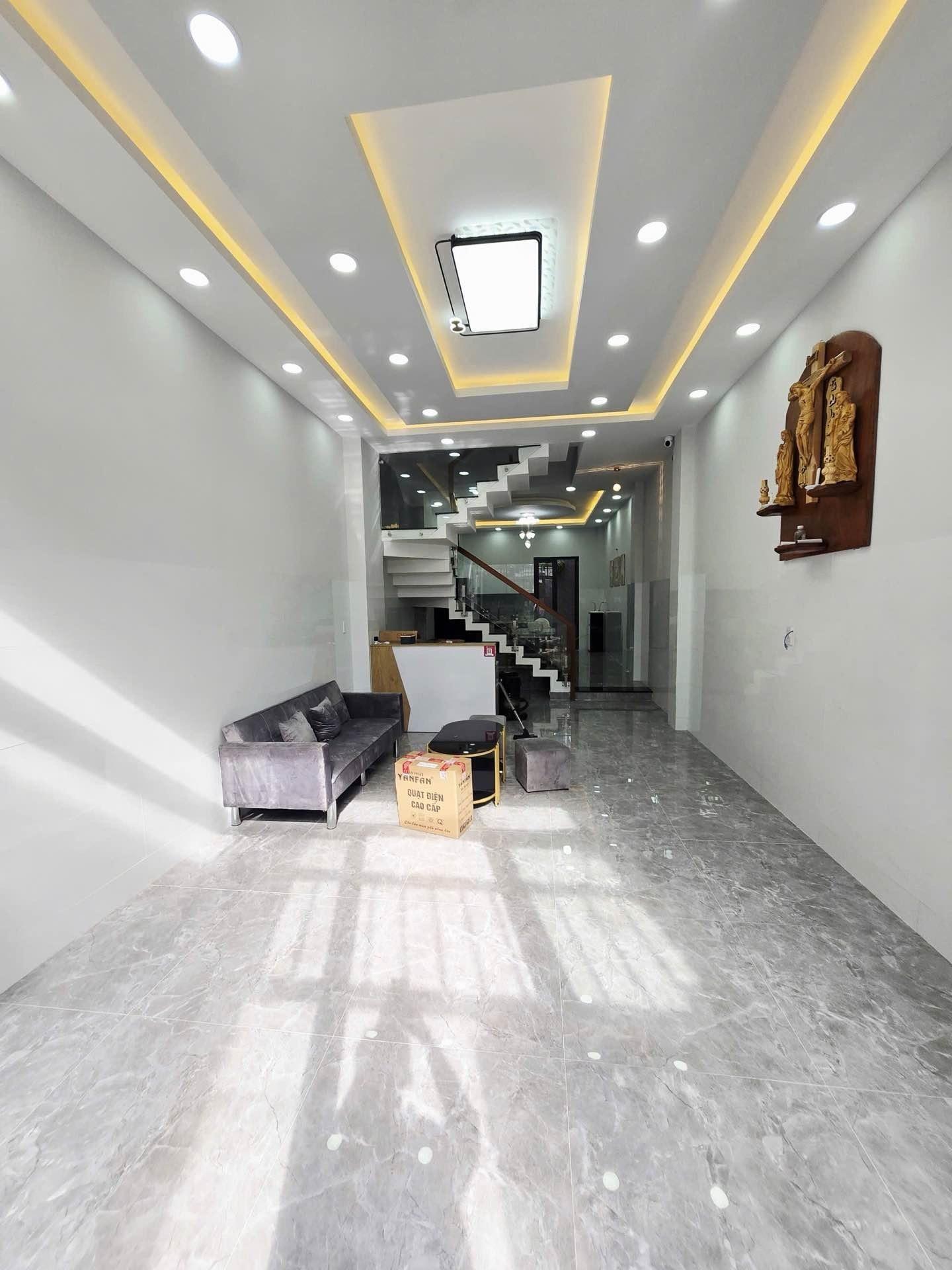 Cần bán nhà đất 64 m2 tại Đường Tân Hương - Tân Quý - Tân Phú - TP Hồ Chí Minh, giá 9,2 tỷ