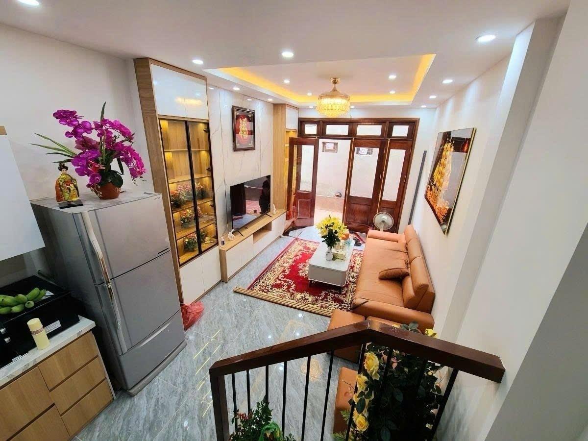 Bán nhanh căn nhà đẹp 52 m2 tại Đường Đàm Quang Trung - Phúc Đồng - Long Biên - Hà Nội, giá 6,4 tỷ