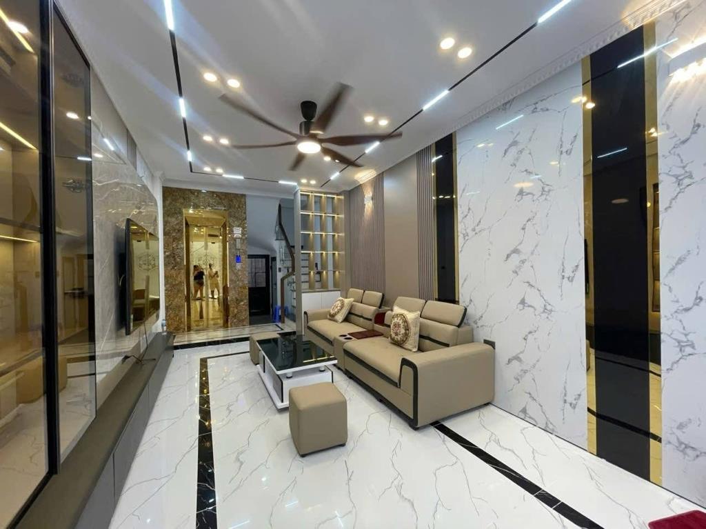 Cần bán gấp căn nhà đẹp 36 m2 tại Đường Xuân Đỉnh - Xuân Đỉnh - Bắc Từ Liêm - Hà Nội, giá 8,7 tỷ