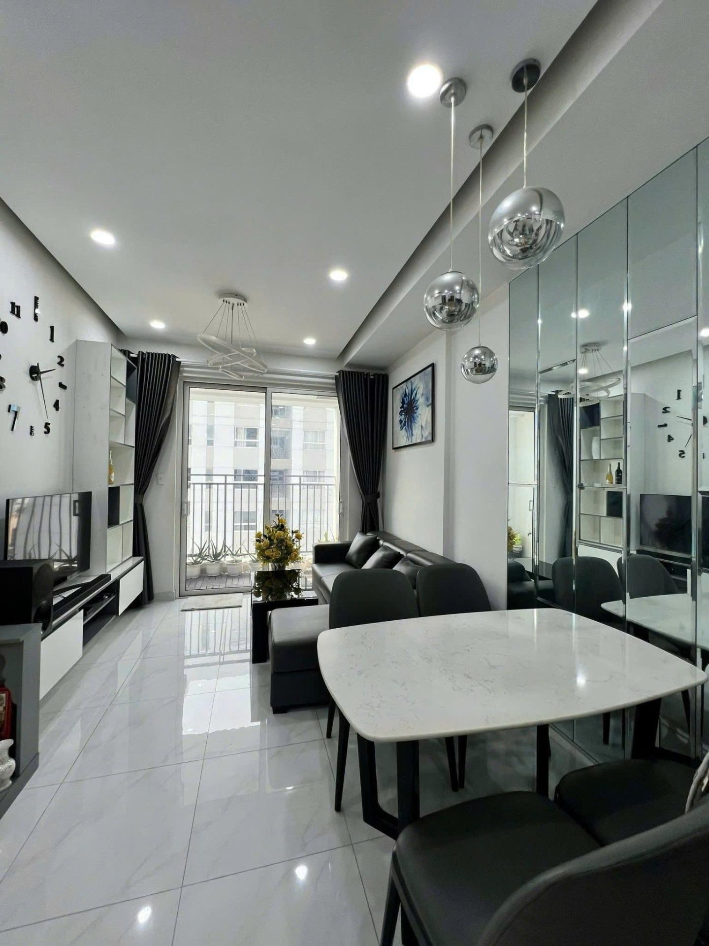 Cần cho thuê căn hộ chung cư 75 m2 tại Đường Lũy Bán Bích - Tân Phú, giá 11 triệu/tháng