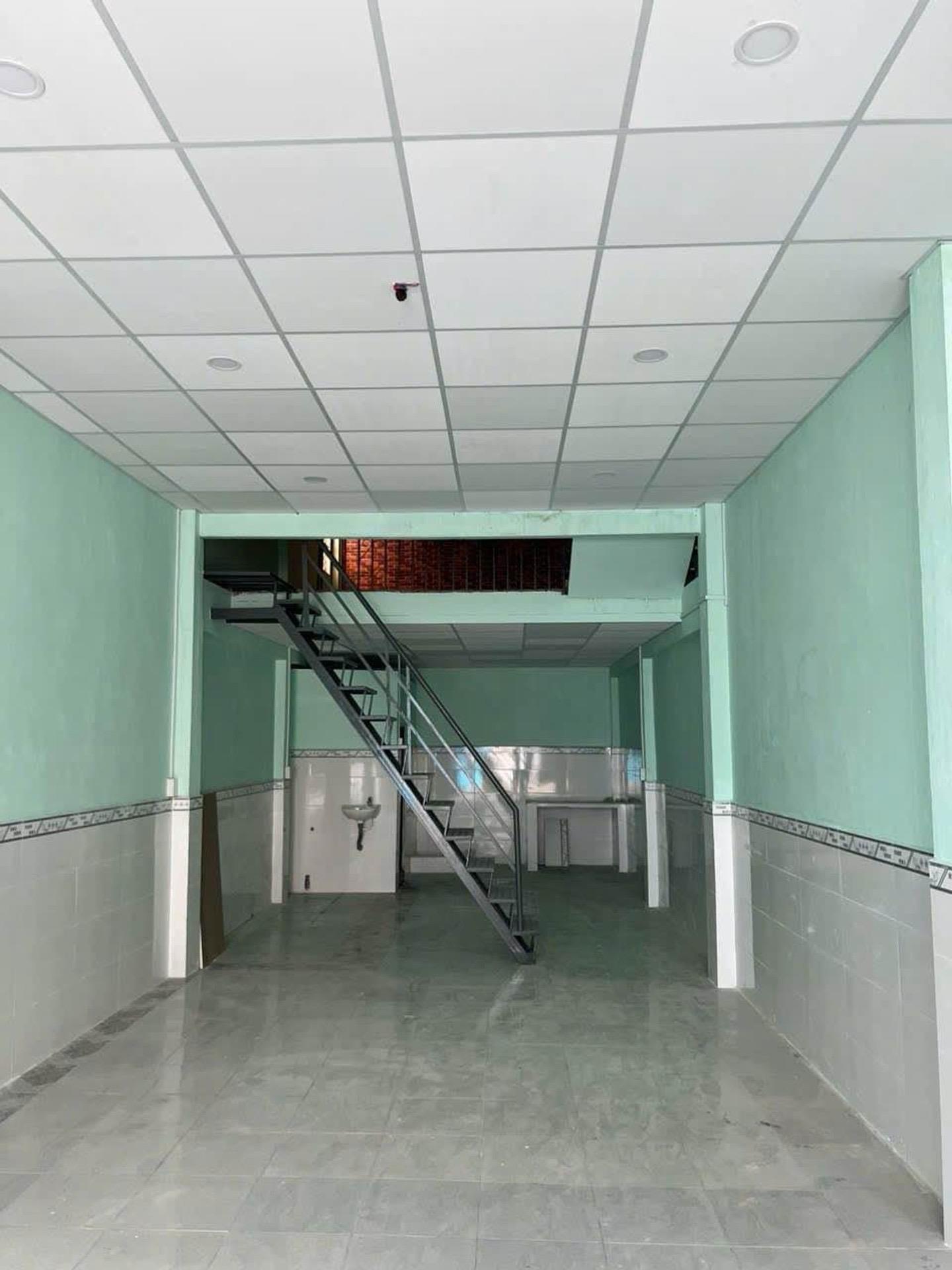 Cần bán căn nhà đẹp 72 m2 tại Đường Nguyễn Văn Yến - Hiệp Tân - Tân Phú, giá 6,7 tỷ