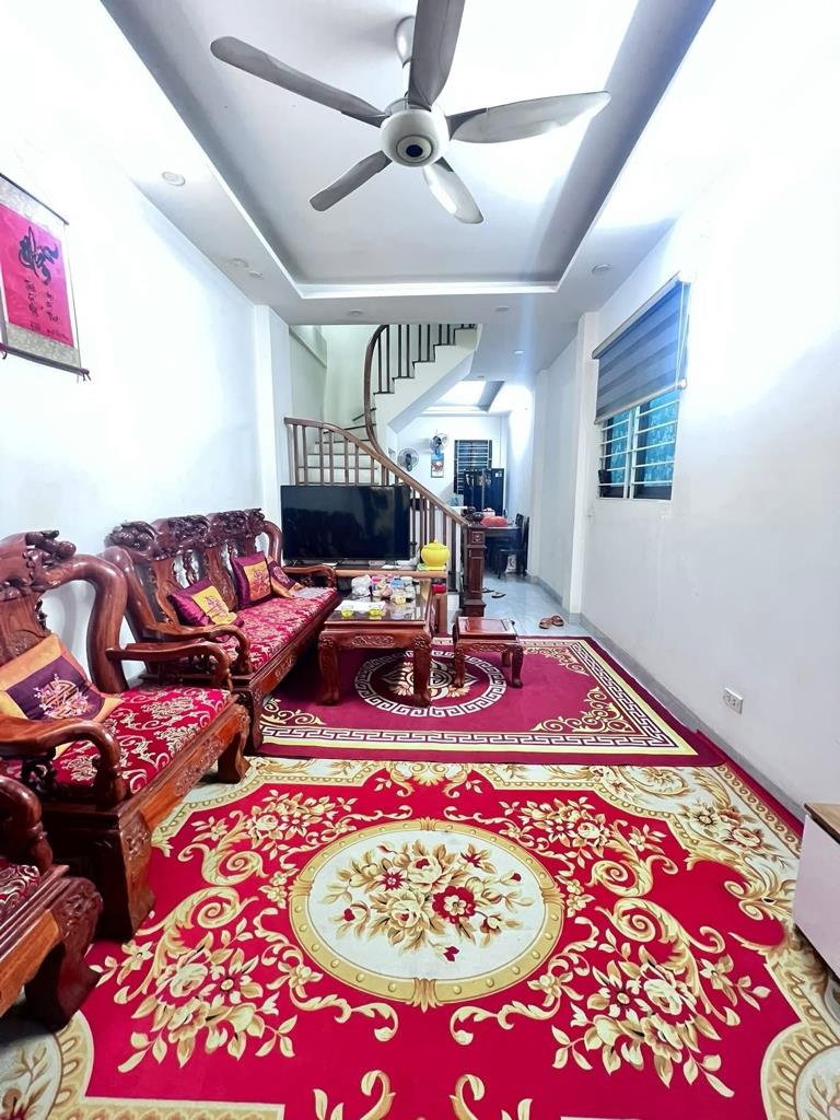 Sở hữu nhà riêng 38 m2 tại Đường Hoàng Quốc Việt - Nghĩa Đô - Cầu Giấy - Hà Nội, giá 9,31 tỷ