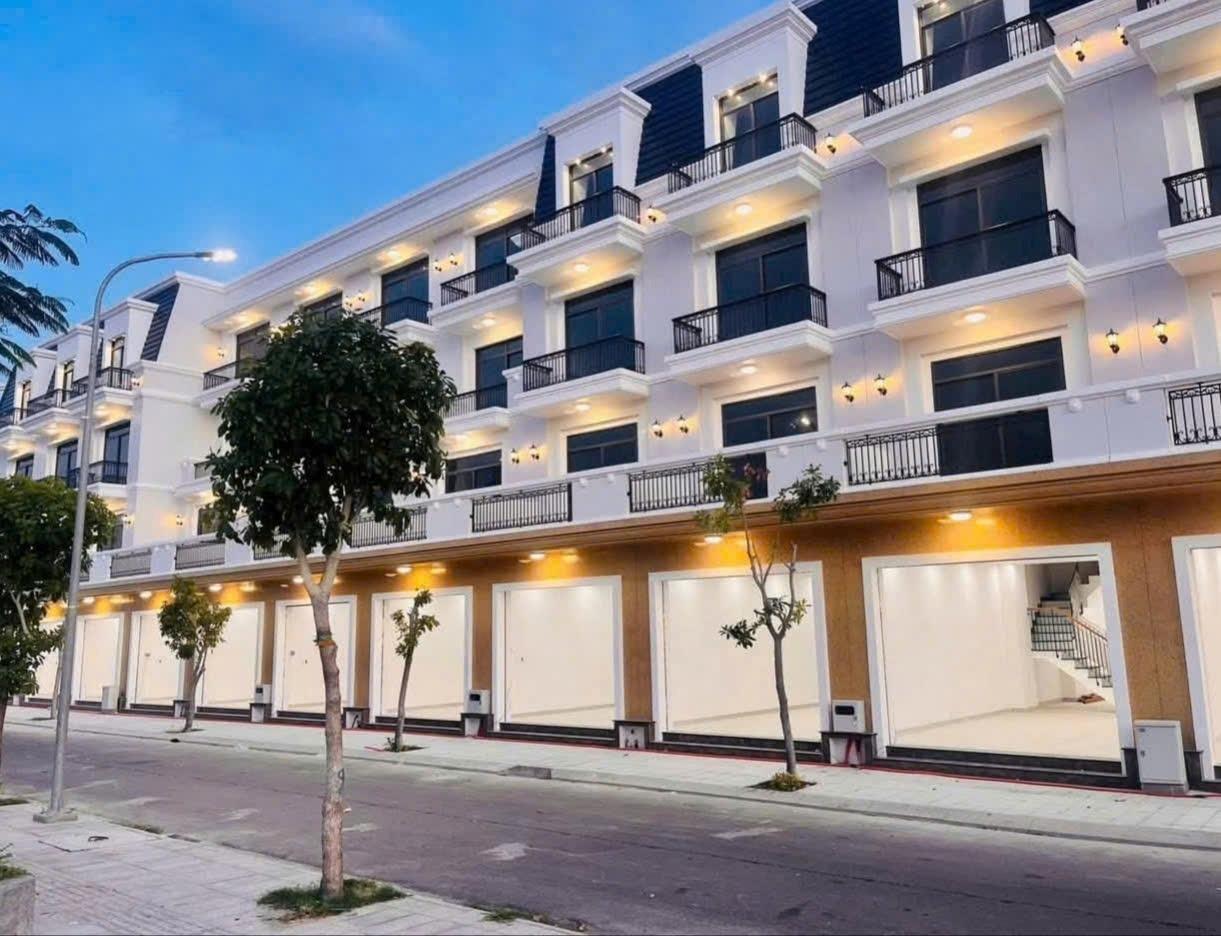 Bán căn nhà phố shophouse 81 m2, giá rẻ tại Đường Yên Ninh - Phan Rang - Tháp Chàm - Ninh Thuận