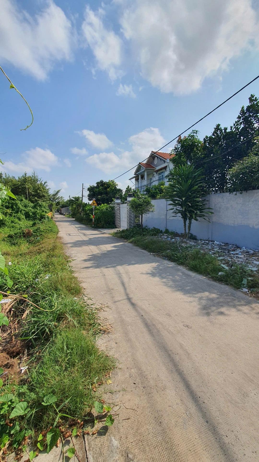 Sở hữu lô đất sổ riêng 225 m2 tại Bình Chánh - Bình Chánh - TP Hồ Chí Minh, giá 4,6 tỷ