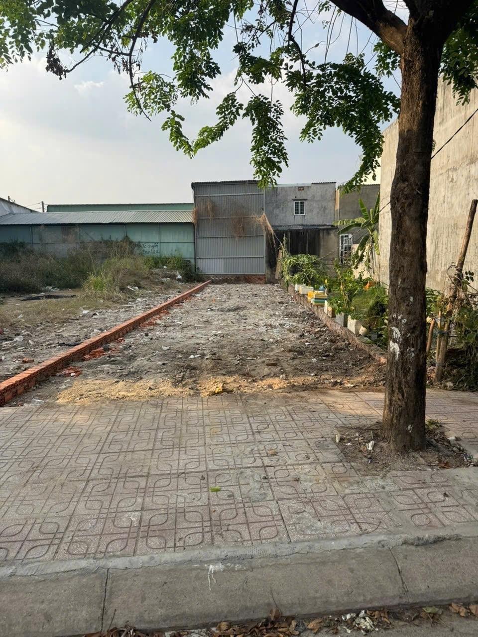 Sở hữu ngay lô đất sổ riêng 136 m2, hướng Nam tại Thuận An - Bình Dương, giá 3,95 tỷ