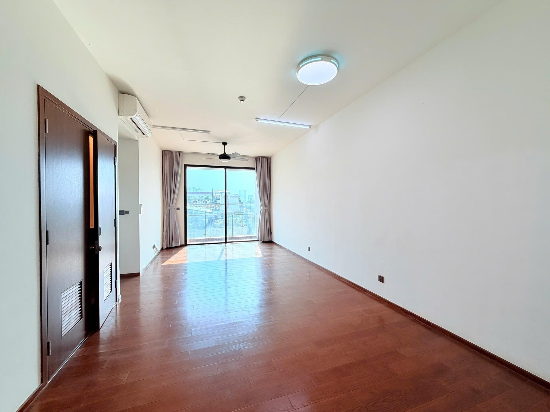 Cho thuê gấp căn hộ chung cư 90 m2 tại Đường Nguyễn Văn Hưởng - Quận 2, giá 30 triệu/tháng