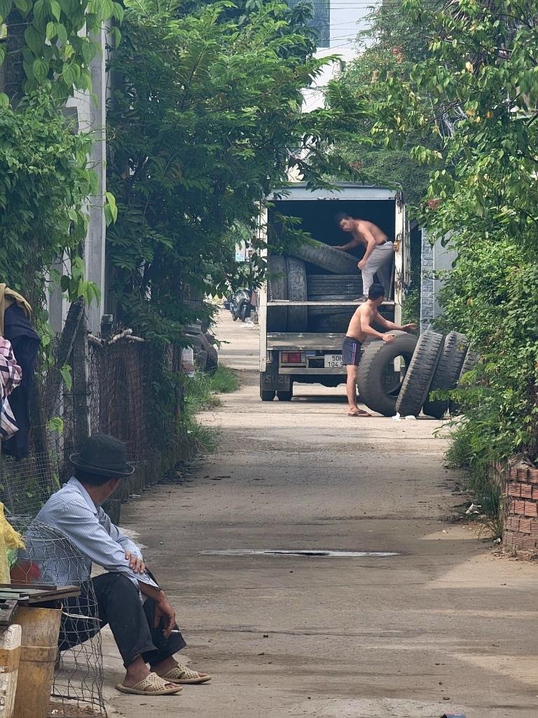 Sở hữu ngay nhà sổ hồng riêng 103 m2 tại Phường Long Thạnh Mỹ - Quận 9, giá 4,4 tỷ