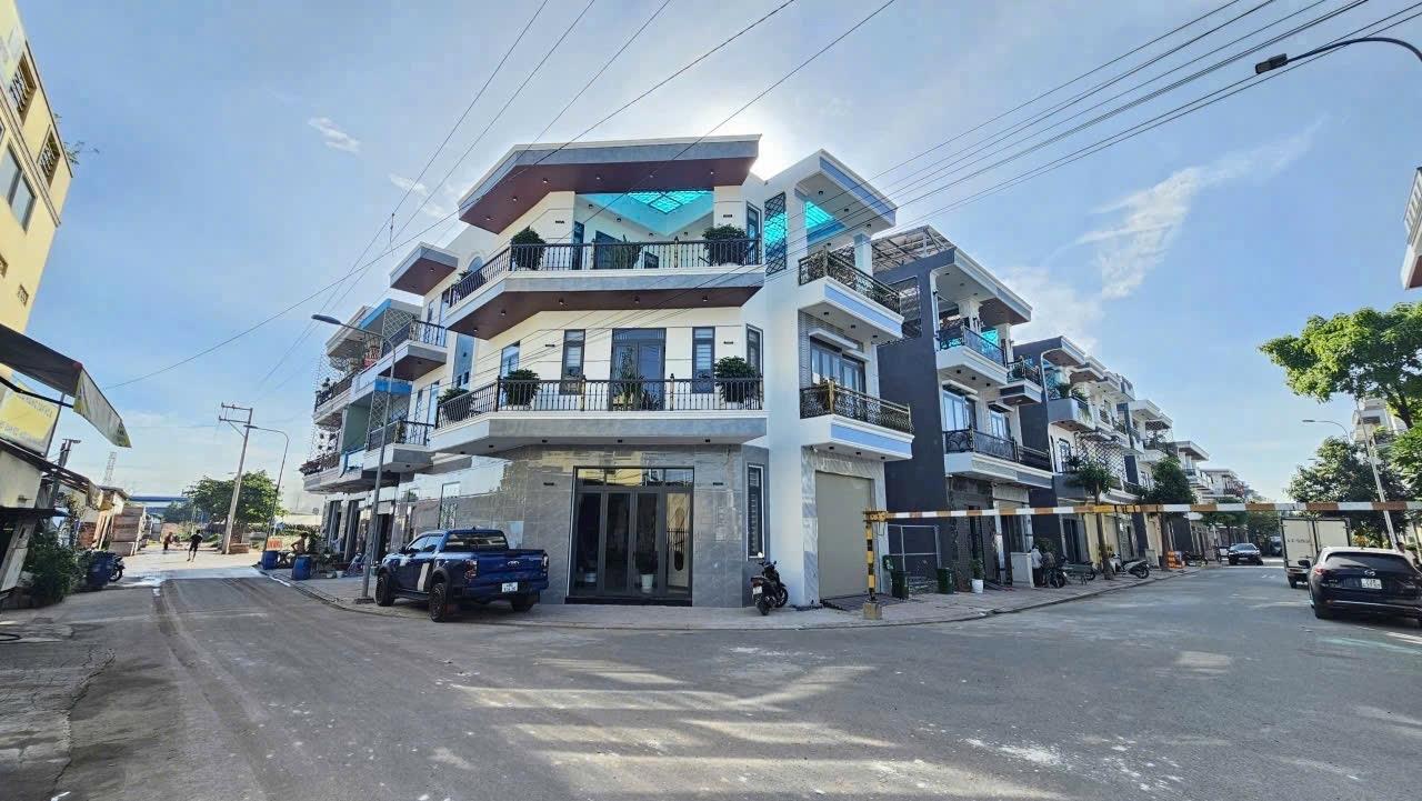 Bán nhà riêng 71 m2, hướng Tây tại Phường Bình Chuẩn - Thuận An - Bình Dương, giá 5,8 tỷ