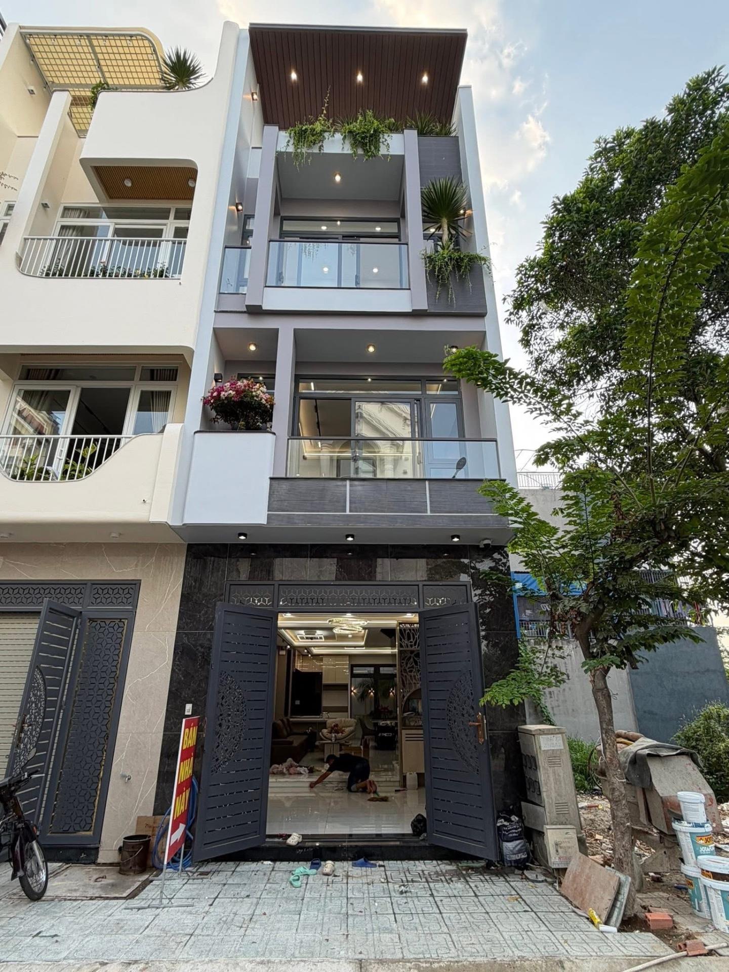 Cần bán nhanh nhà đất 68 m2, hướng Đông tại Đường An Phú 17 - An Phú - Thuận An, giá 5,4 tỷ